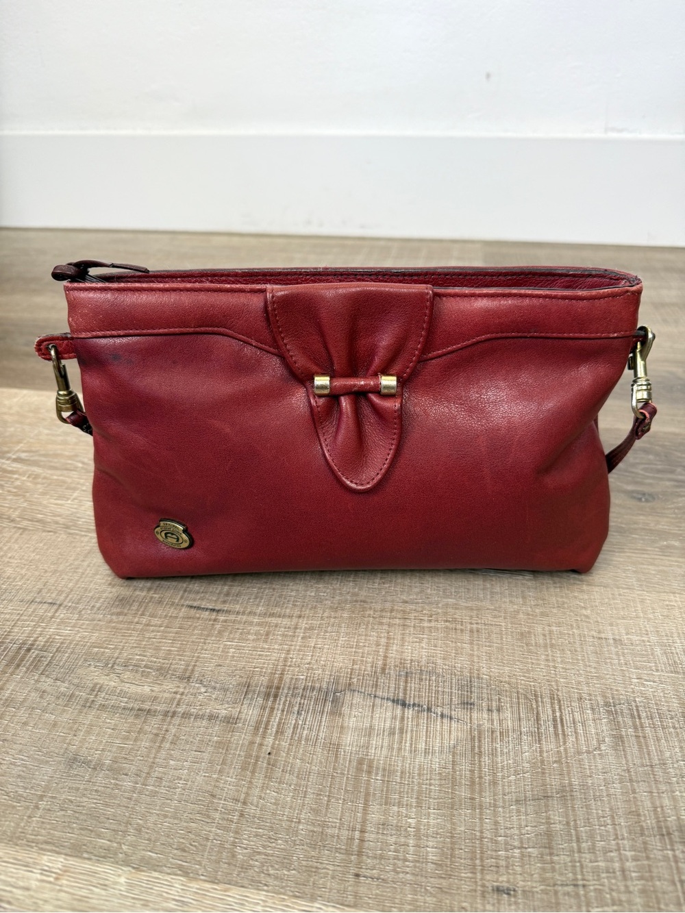 Vintage Etienne Aigner Burgundy Leather Crossbody Shoulder Bag Purse